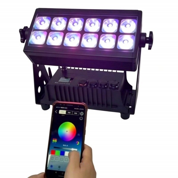 IP65 12 x 18W Wireless Battery-Powered LED Uplight 